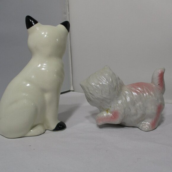 Mixed Lot of 4 Cat Kitten Collectible Figures Figurines - Picture 5 of 8